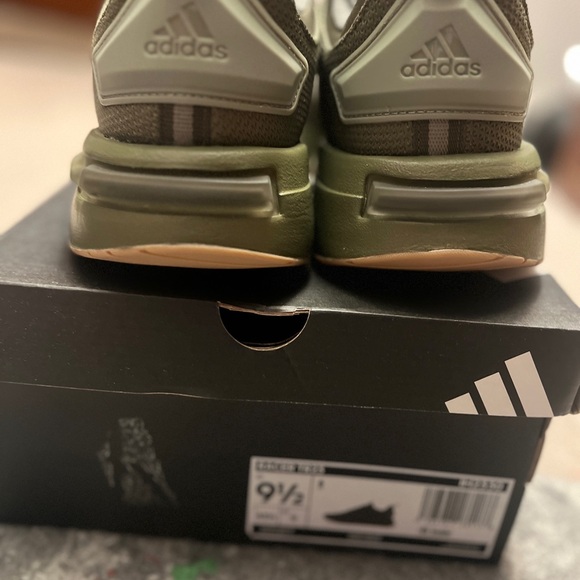 Adidas Racer TR23 - Picture 5 of 6